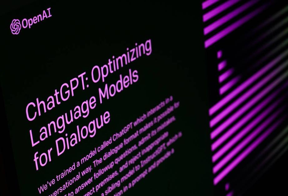 GPT-4 neural network provides more convincing answers than humans during dialogue